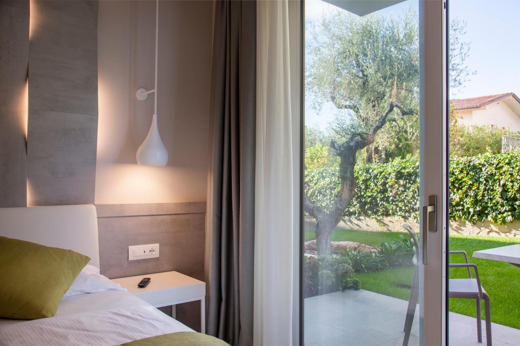 Hotel Villa Olivo Resort 3S Бардолино Номер фото